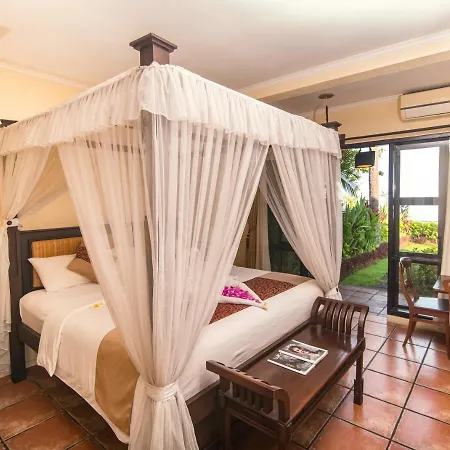 Nugraha Lovina Seaview Resort & Spa Exterior photo