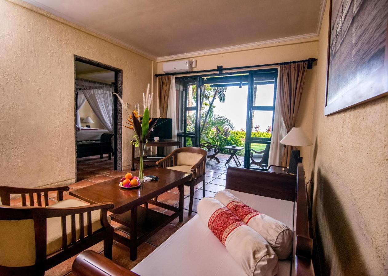 Nugraha Seaview & Lovina (Bali)