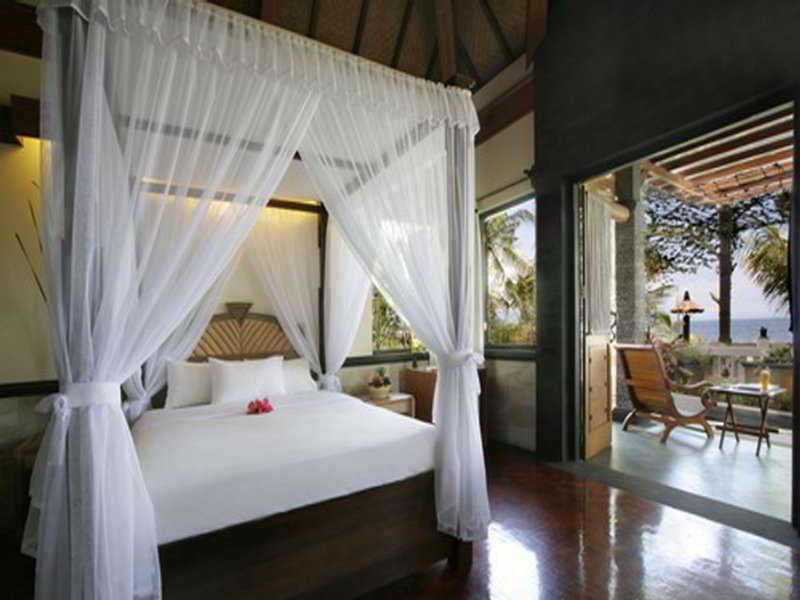 Nugraha Seaview & Lovina (Bali)